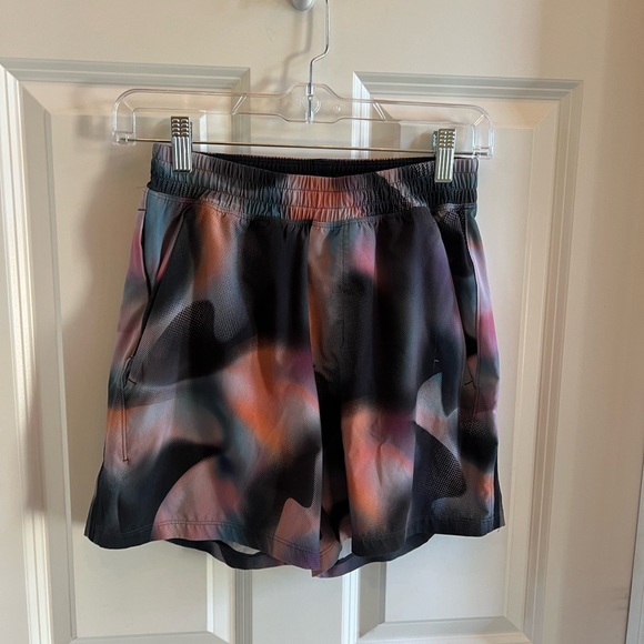 Lululemon men's xs pacebreaker linerless shorts 5in - Picture 1 of 3